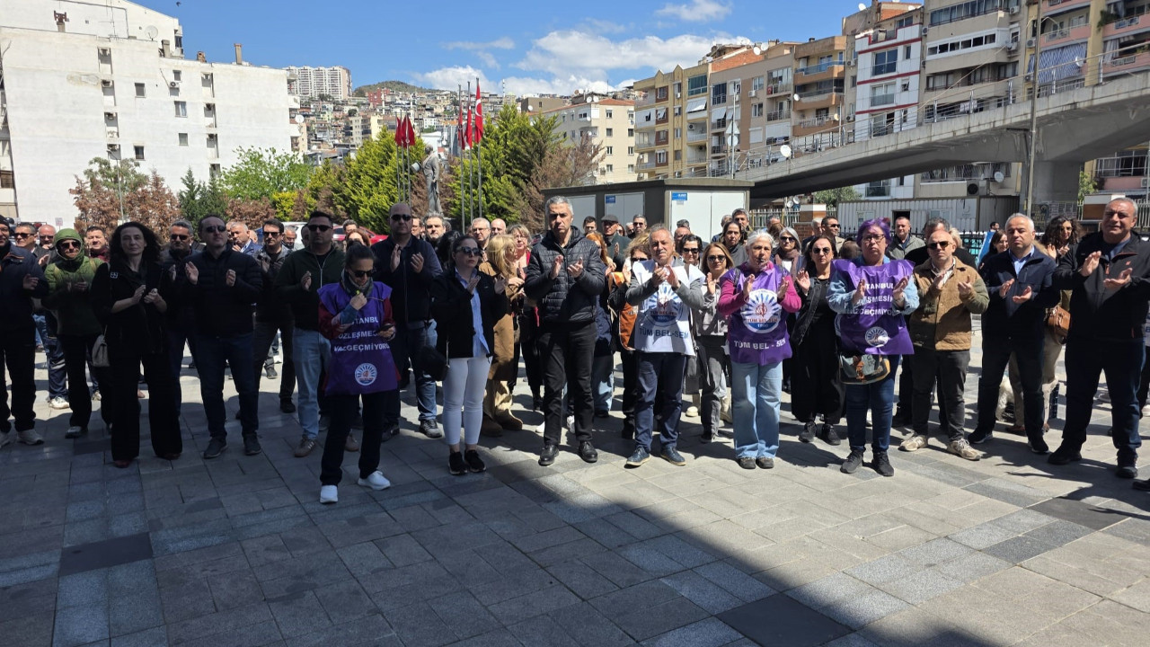 İzmir'de 4 belediyede memurlar eylemde