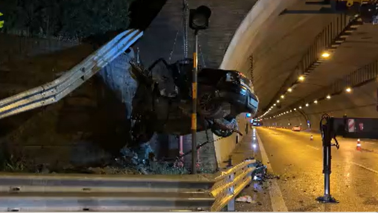 Kuzey Marmara’da otomobil tünel girişine saplandı: 1 ölü