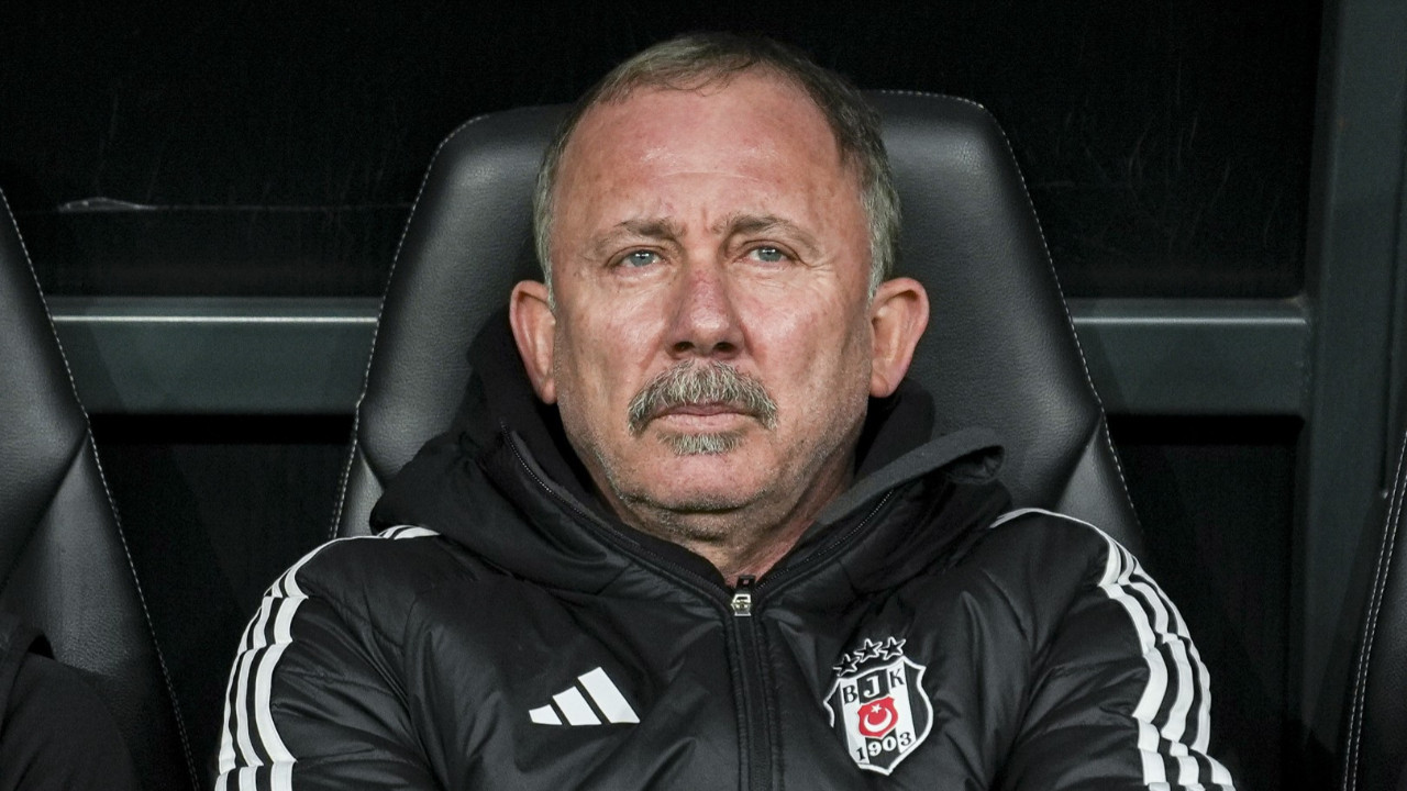 Sergen Yalçın'dan 8 değişiklik: 100. maça özel plaket