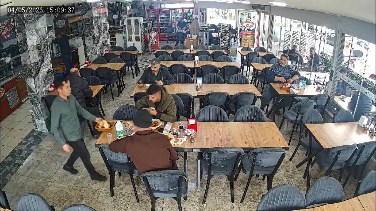 Yiyip, içip hesabı ödemeden kaçtılar