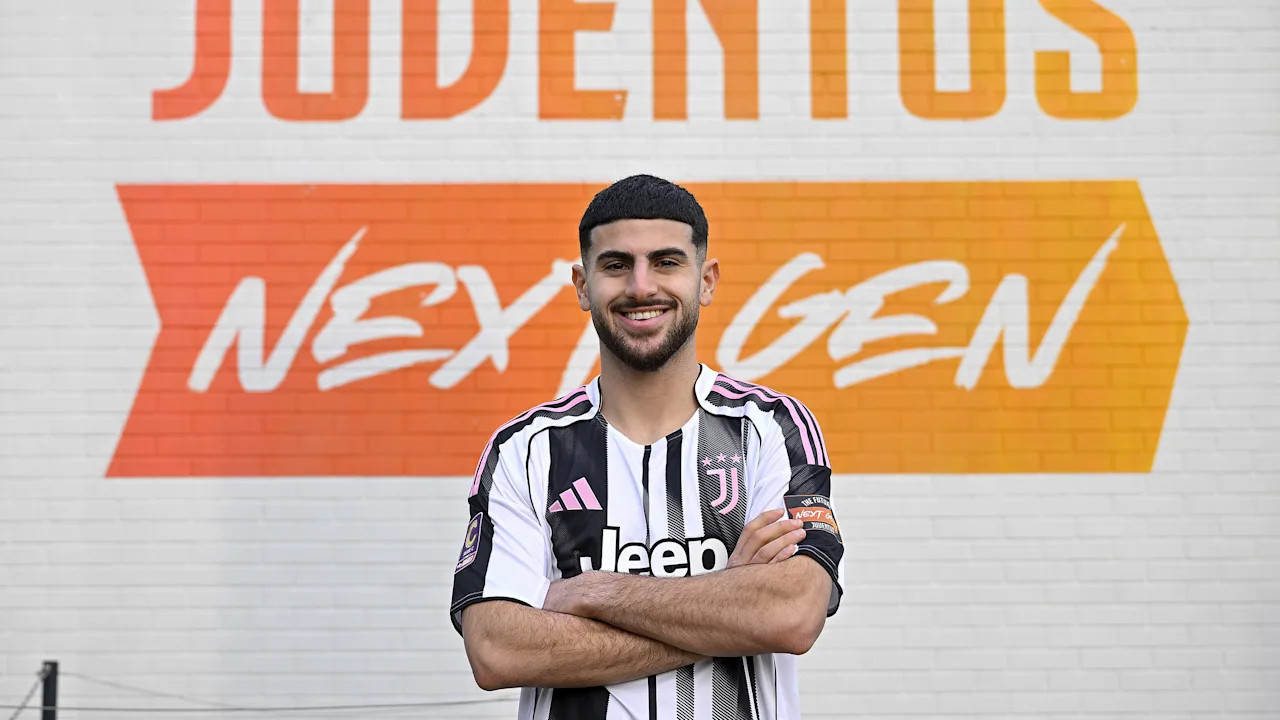 Juventus'ta büyük şok: Milli yıldız çapraz bağları…