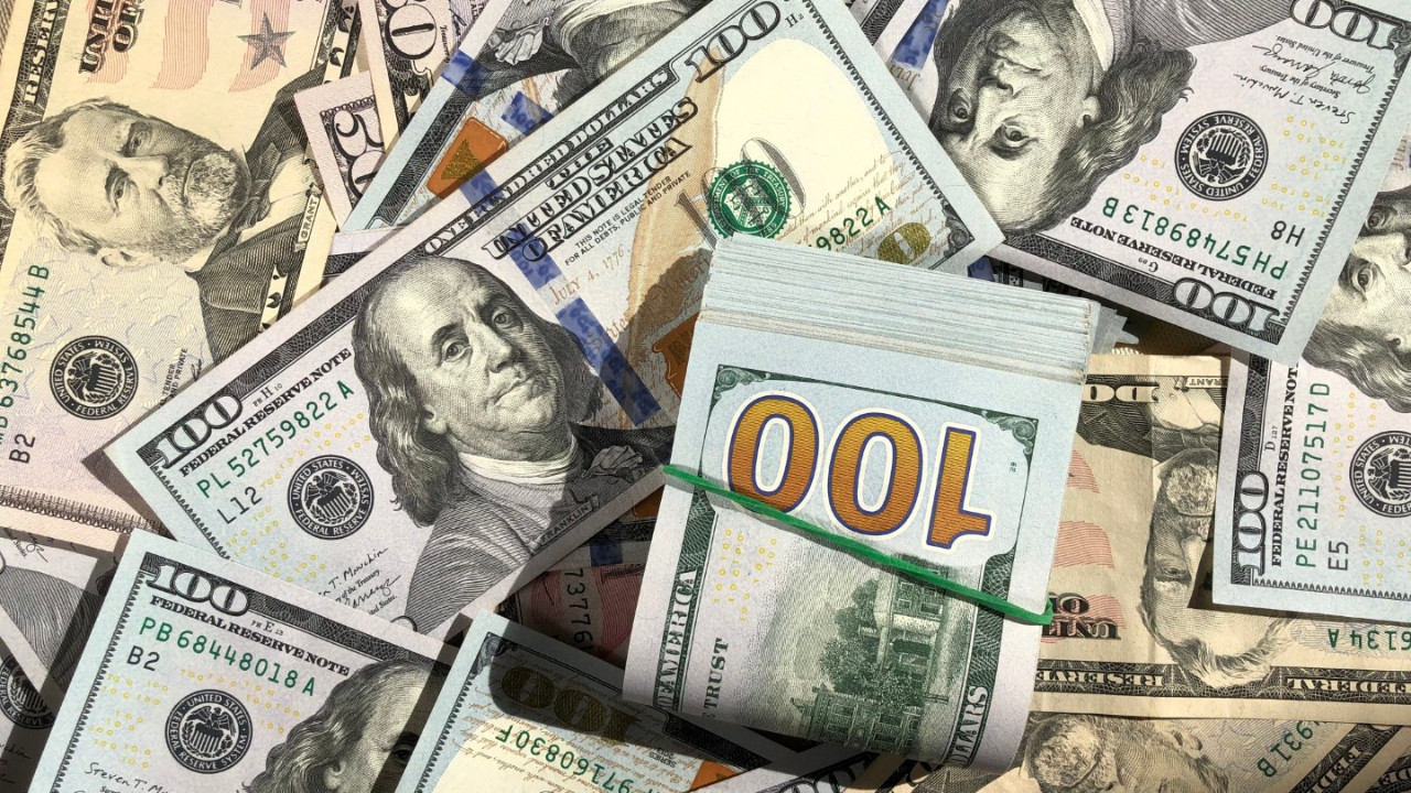 Faize günde 3 milyar dolar ödüyorlar