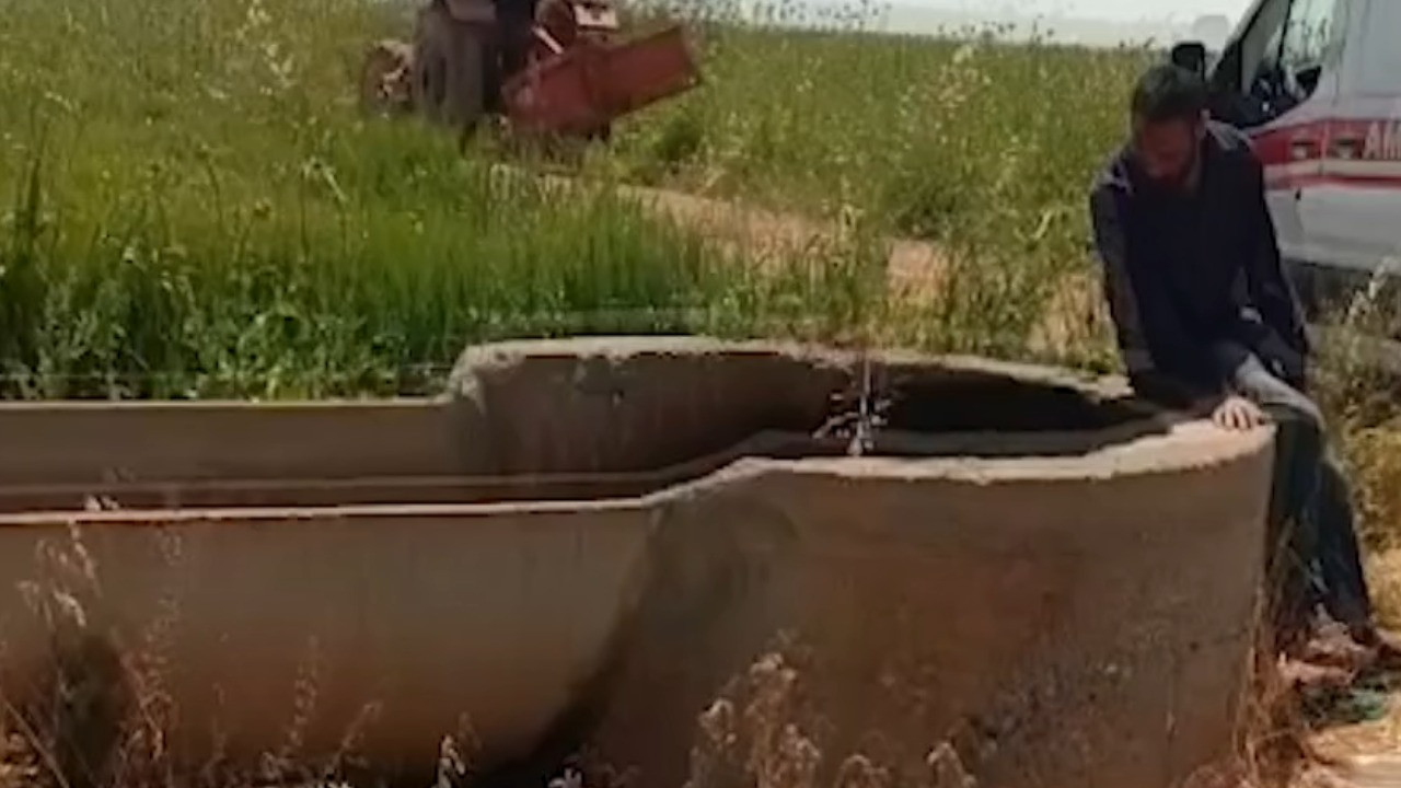 Kanala düşen 2 kardeşi çevredekiler kurtardı