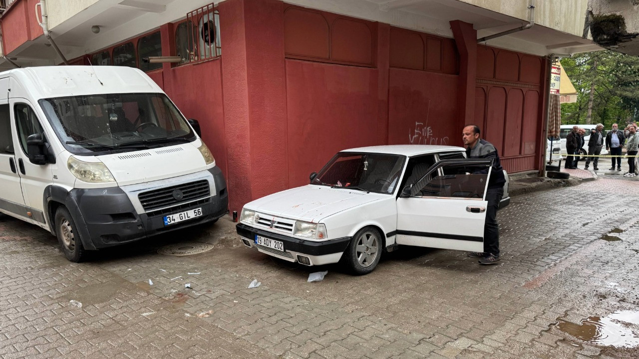 Kuzenlerin kavgası kanlı bitti: 1 yaralı
