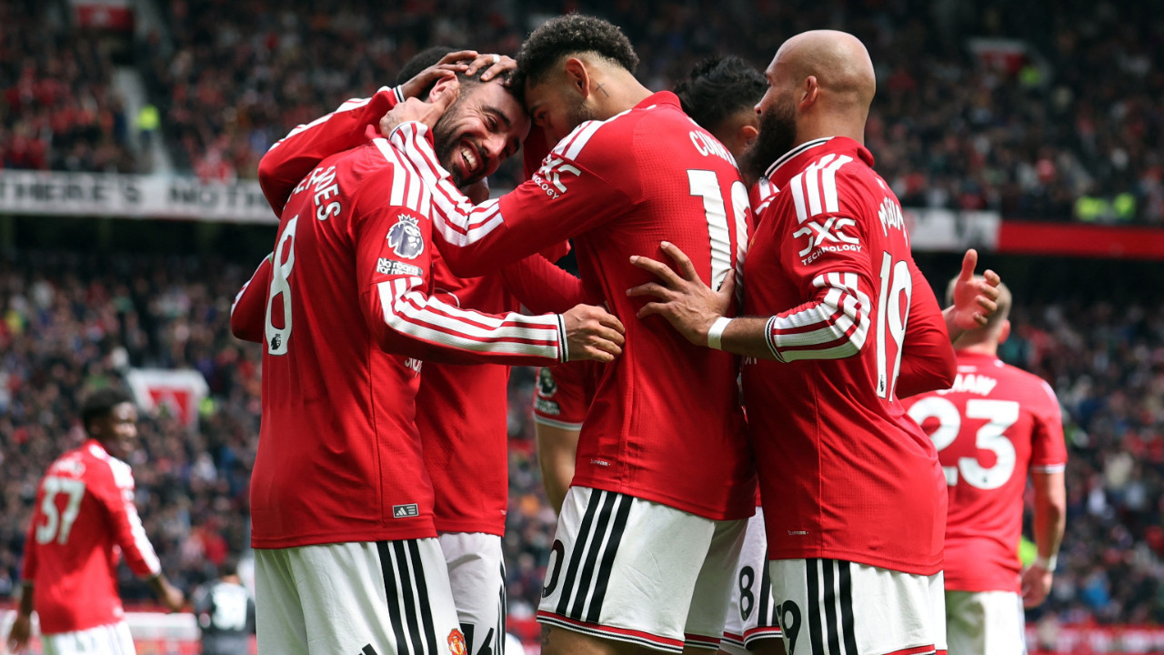 Manchester United, 5 gollü maçta Forest’ı geçti: Fernandes rekora ulaştı