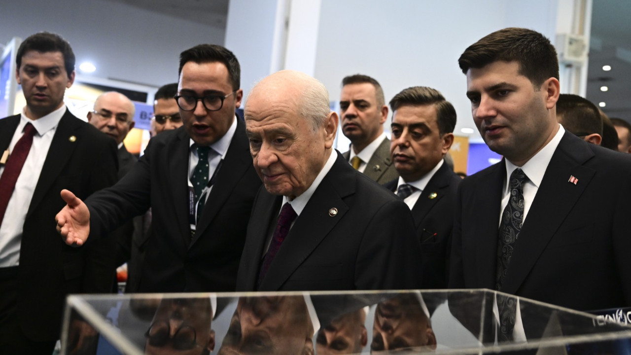 Bahçeli'den teknoloji festivaline ziyaret