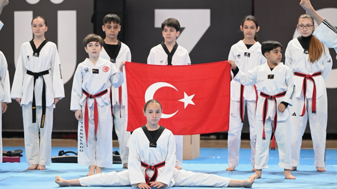 Türkiye genelinde 19 Mayıs coşkusu