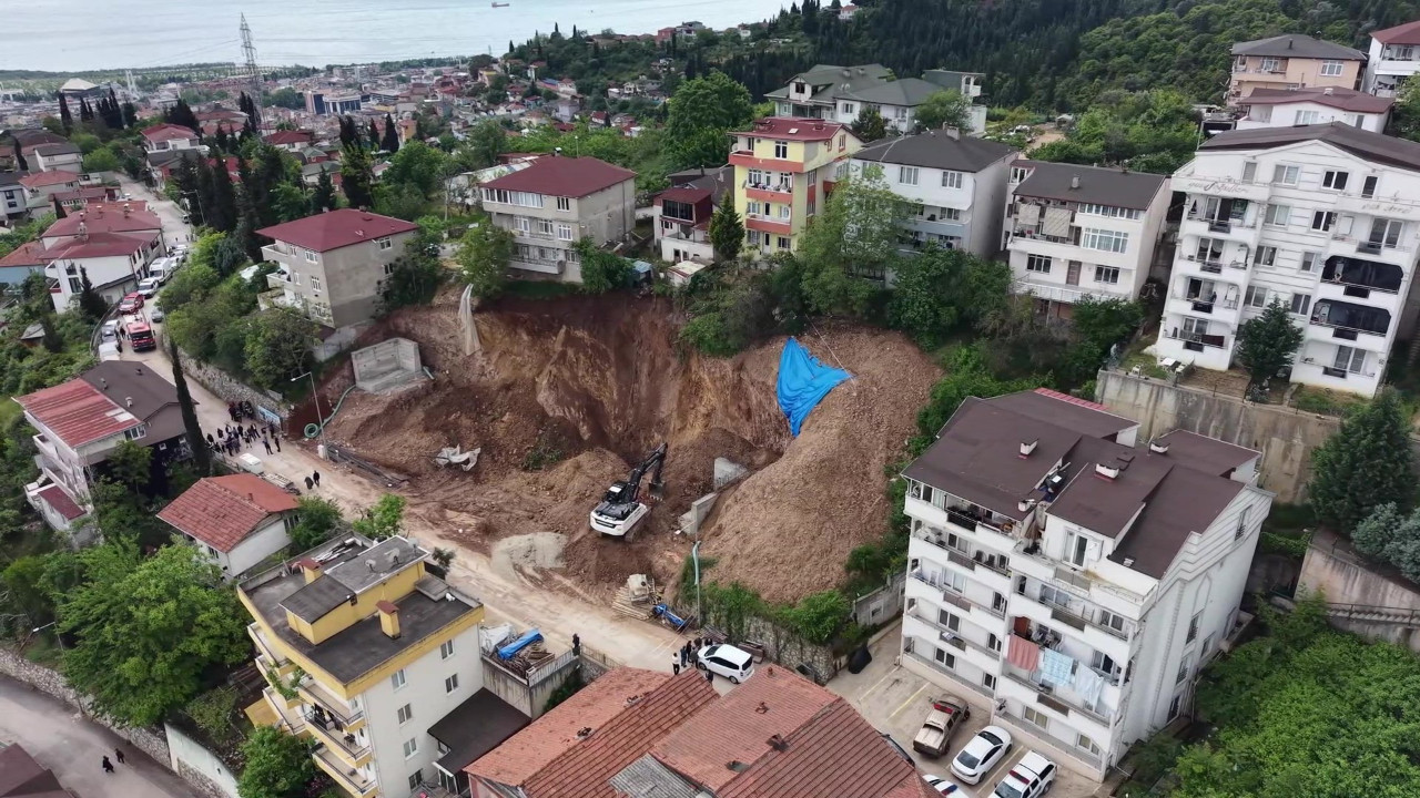 İzmit'te temel kazısı 56 kişiyi evinden etti
