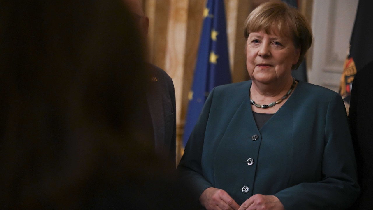 Merkel'den özeleştiri: Avrupa dünyanın en güçlü kıtası olmaktan çok uzak