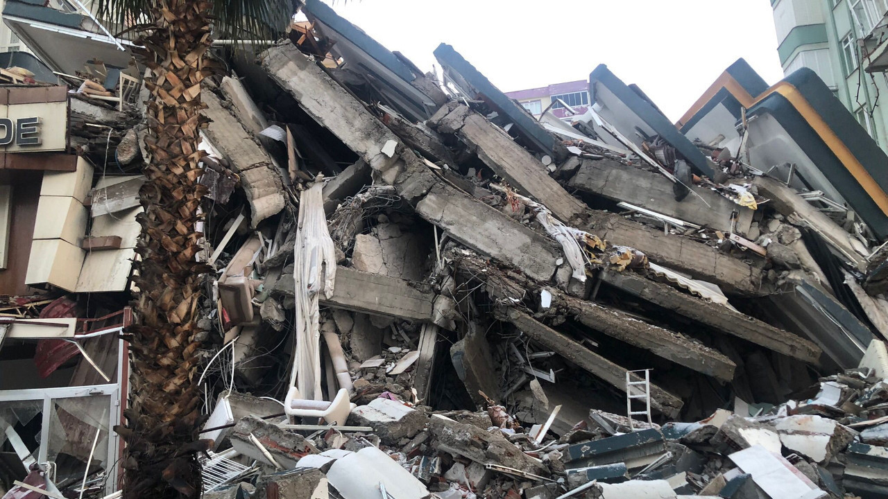 Fazilet Apartmanı davasında kritik gelişme: Mahkemeden yeni rapor kararı