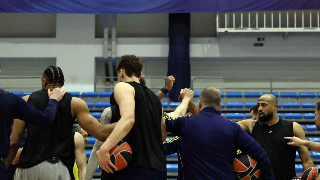 Fenerbahçe Beko, Euroleague Final Four için Atina’ya uğurlandı