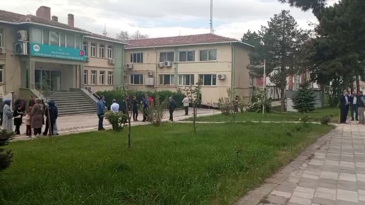 Malatya Valiliği deprem sonrası son durumu açıkladı