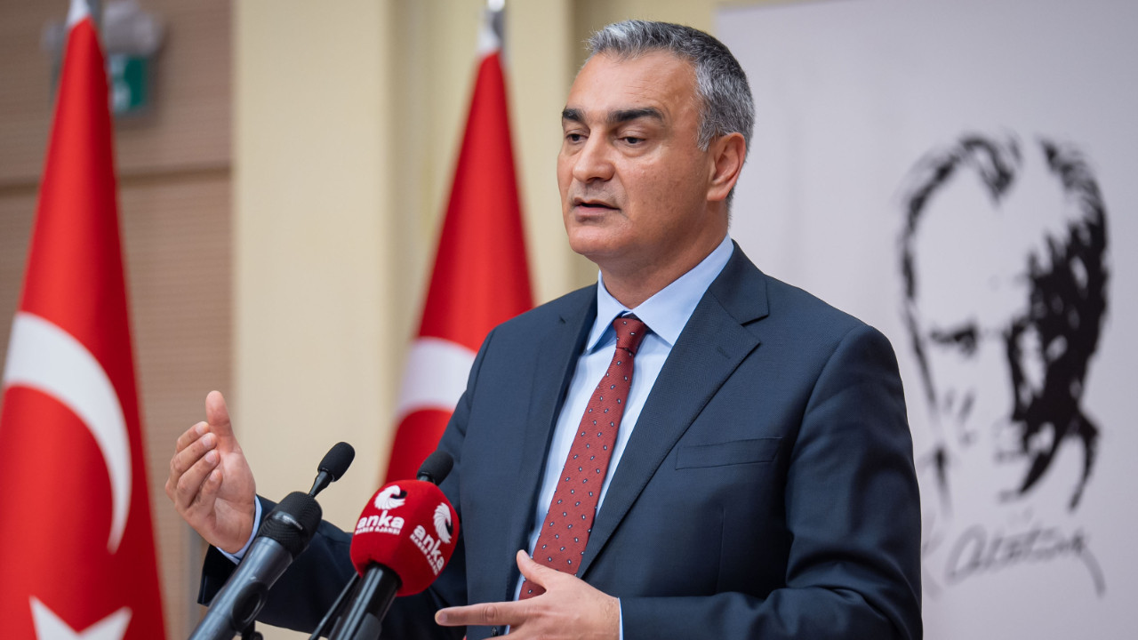 chp-s-zc-s-m-slim-sar-k-l-daro-lu-grup-toplant-s-nda-konu-acak