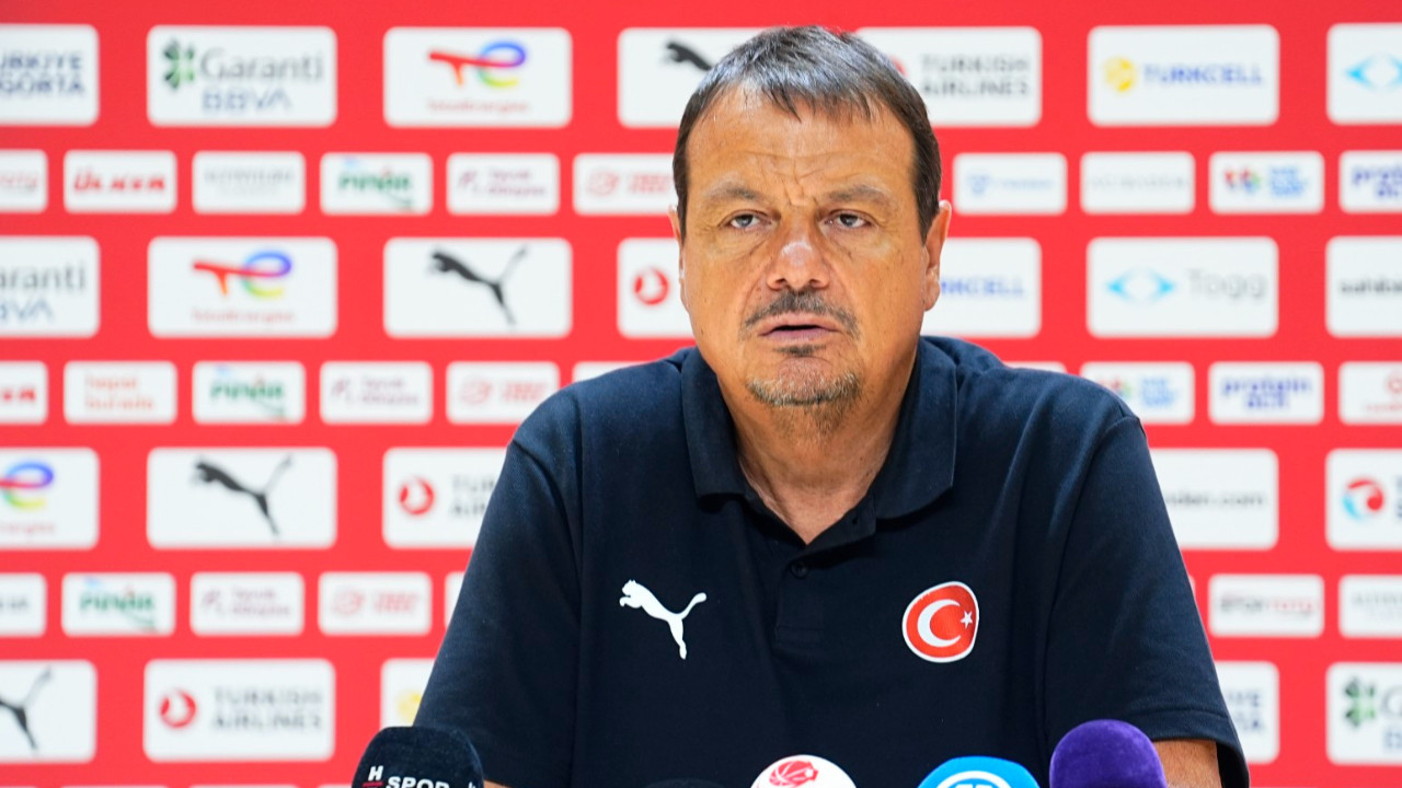 Photo: nefes.com.tr Ergin Ataman'dan Ömer Kutluay ve Darius Karutasu'ya övgü