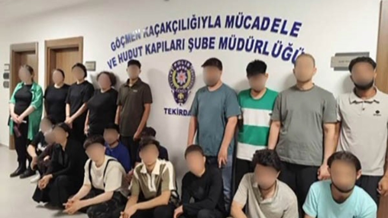 Kamyonette 19 düzensiz göçmen yakalandı: Sürücü tutuklandı