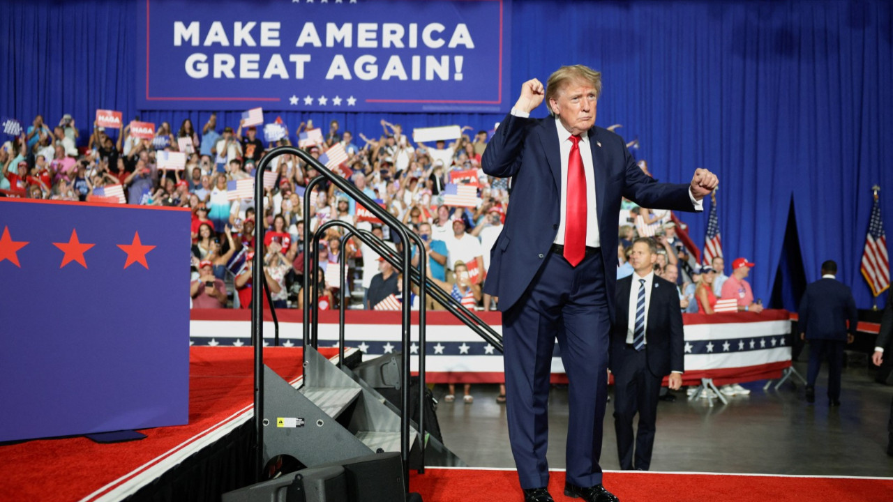Trump'ın mitinginde tansiyon yükseldi: 'Mahallenizdeki pedofili öldürün'