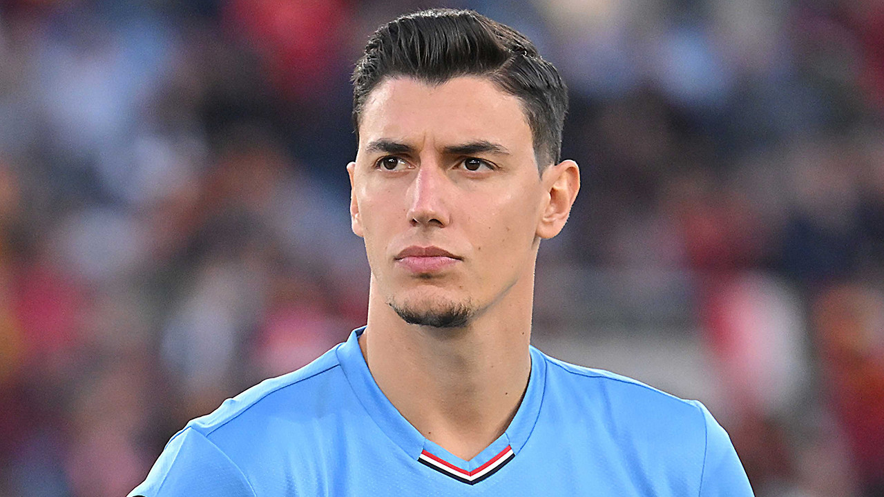 Berke Özer'e rakip geldi: Lille yeni kalecisini duyurdu