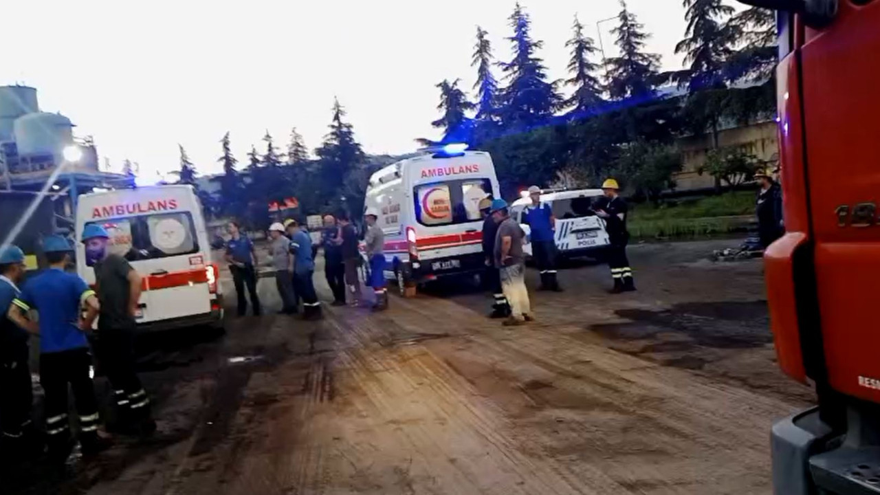 Demir çelik fabrikasında patlama: 2 işçi yaralandı