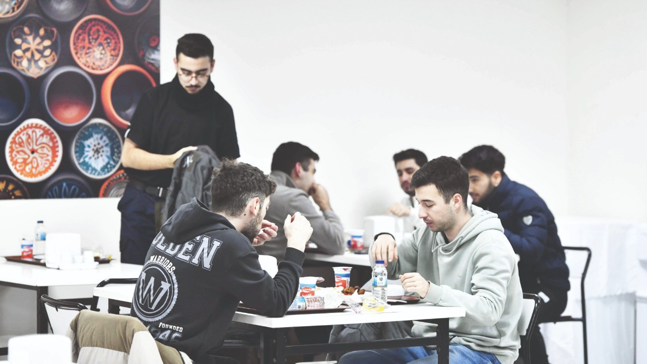 Gel de oku! Bir üniversite öğrencisinin aylık zorunlu masrafı 35 bin 205 lirayı buluyor
