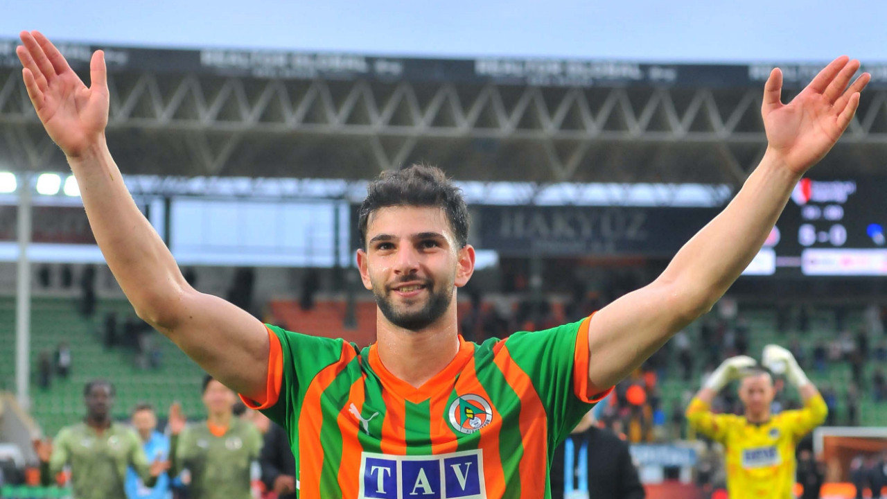 Alanyaspor'dan Ümit Akdağ açıklaması: Fenerbahçe'den teklif gelmedi