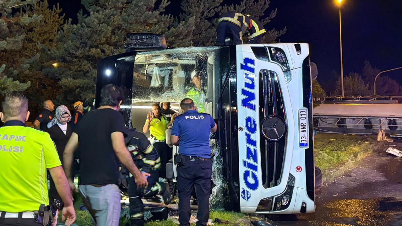 Kayseri’de feci kaza: Yolcu otobüsü ile yakıt tankeri çarpıştı