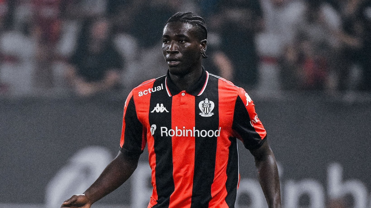 Fenerbahçe stoper transferini bitirdi: Oppong, İstanbul'a geliyor