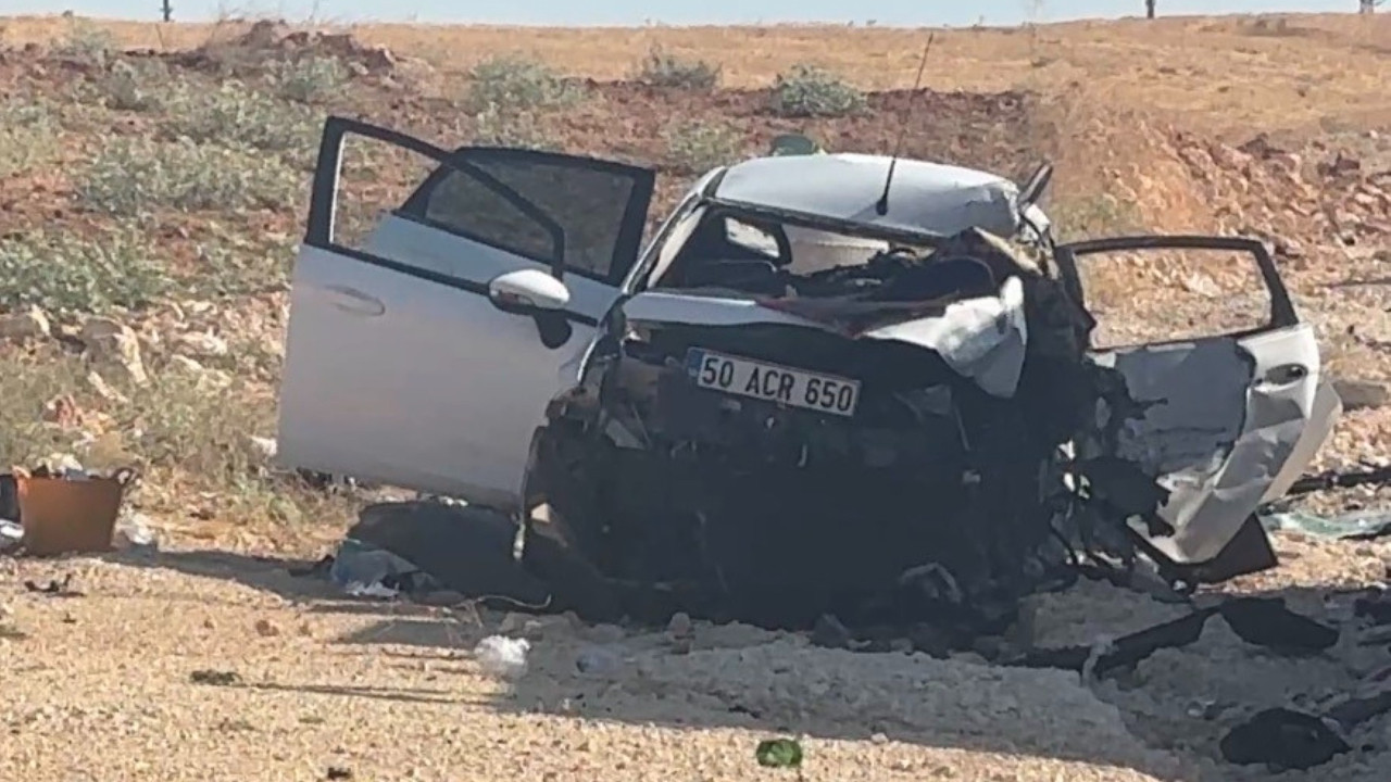 Gaziantep’te feci kaza: 2 kişi hayatını kaybetti, 4 kişi yaralandı