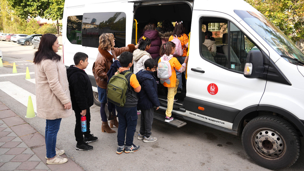 İstanbul’da okul alarmı: Toplu ulaşım ilk gün ücretsiz olacak