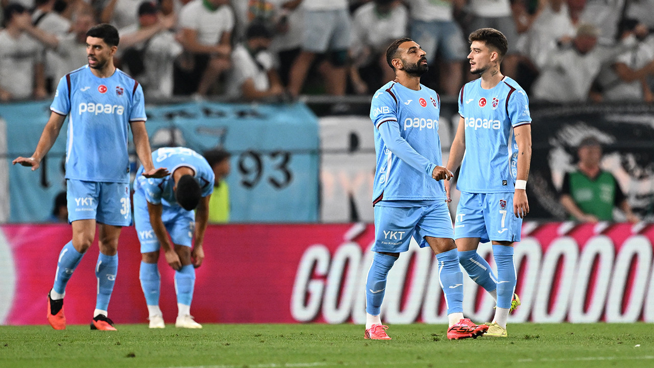Trabzonspor Konferans Ligi'ne düştü: 9 kişi kaldı, Ferencvaros'a 4-0 kaybetti