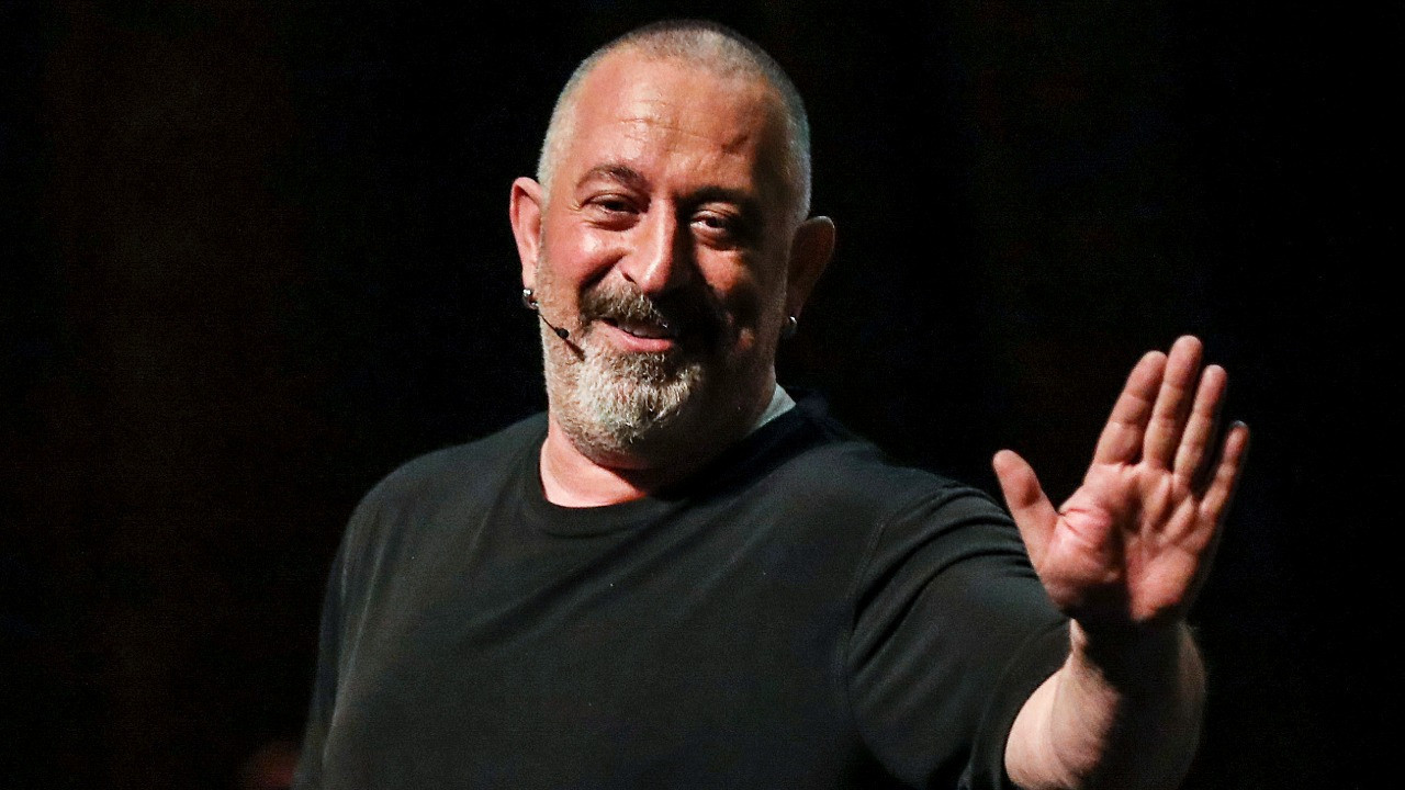 Cem Yılmaz hastaneye kaldırıldı