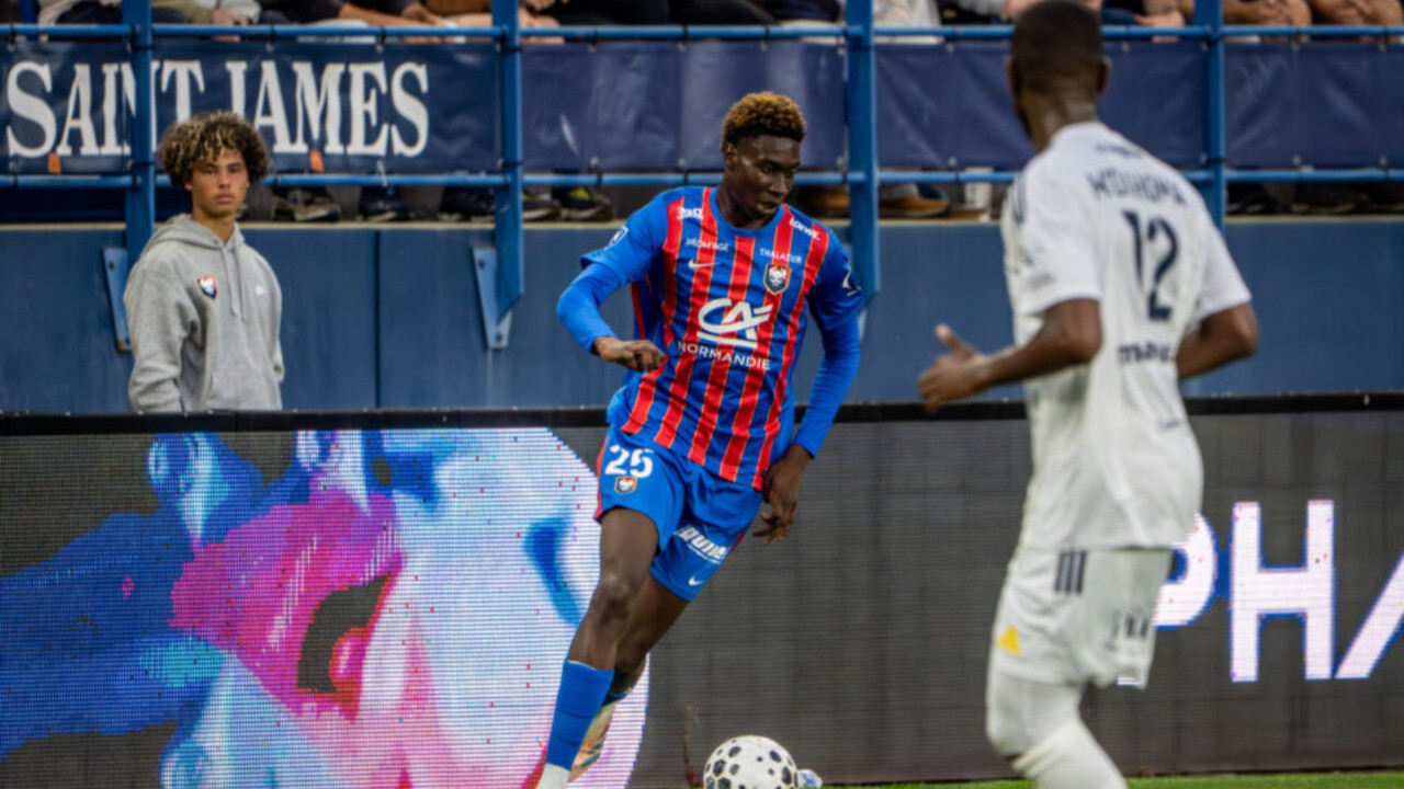 Göztepe, Basel ve Gent ile yarışa girdi: Zoumana Bagbema'yı istiyor