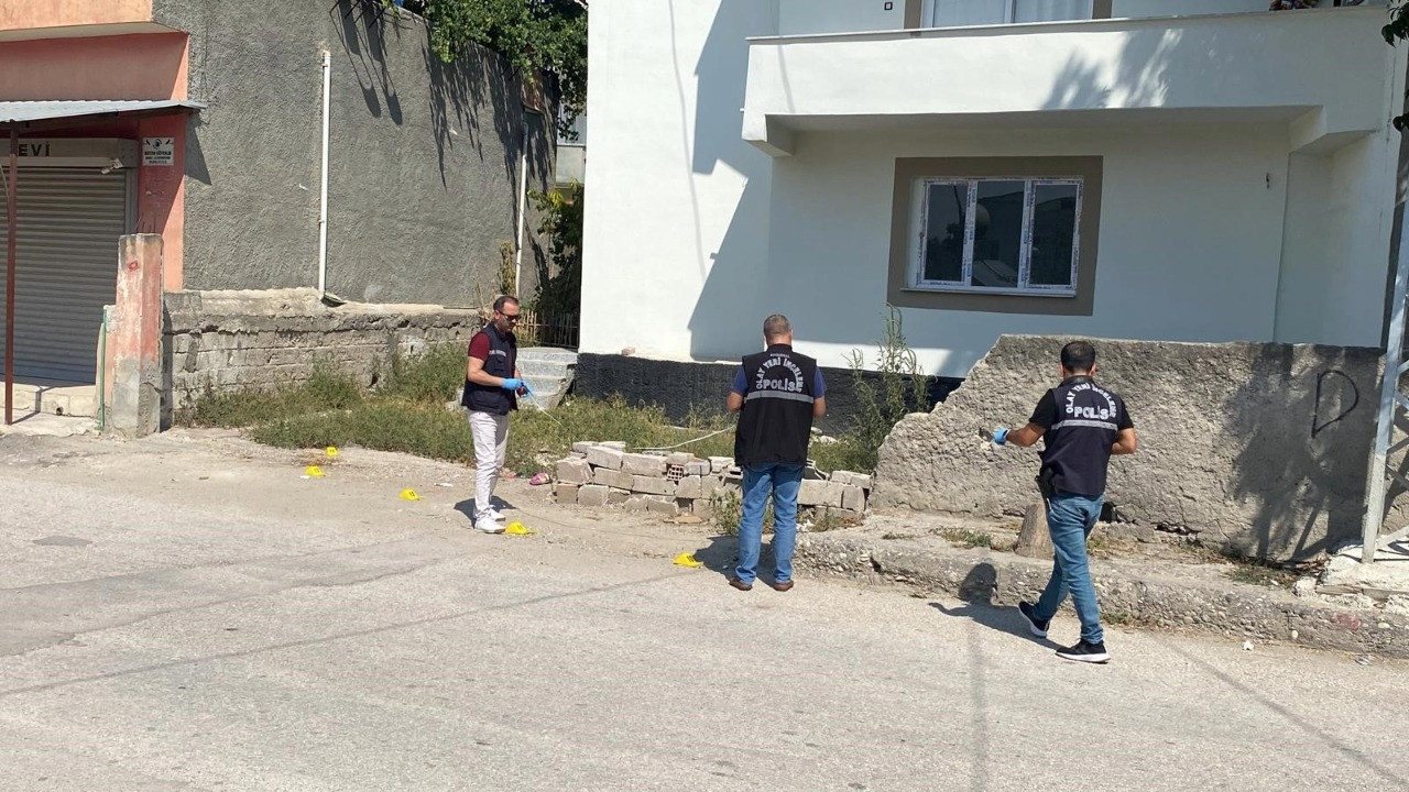 Adana'da dehşet: Boşanma aşamasındaki eşini ve baldızını vurdu