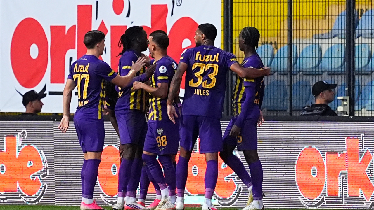 Eyüpspor 25. saniyede geri düştü, 90+4'te kazandı
