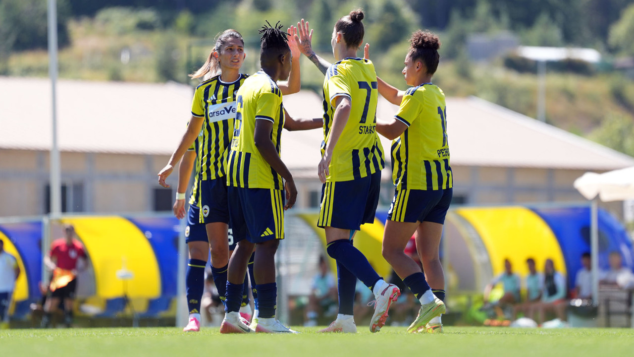 Fenerbahçe Kadın Futbol Takımı sezona galibiyetle başladı