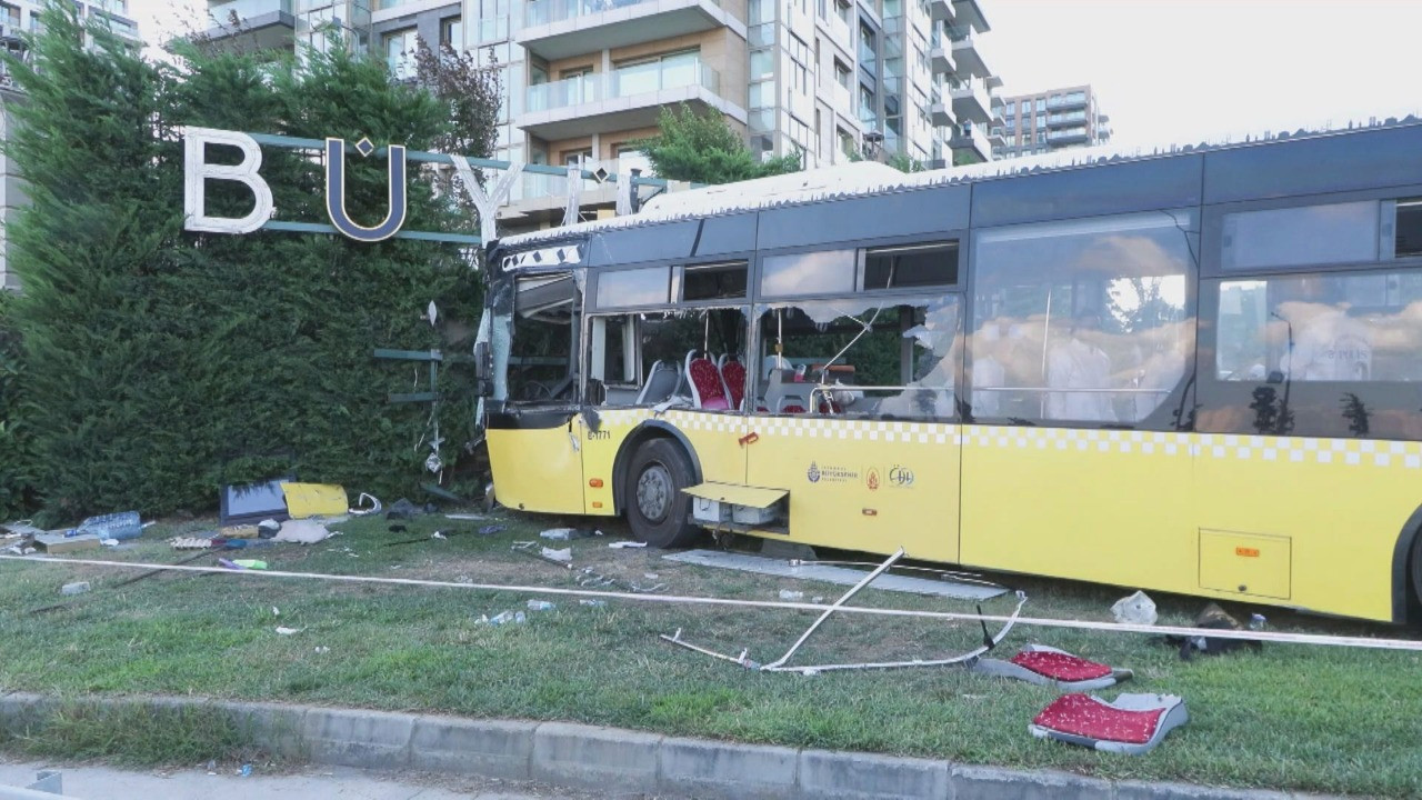 İETT otobüsü kazasında 1 kişi daha hayatını kaybetti
