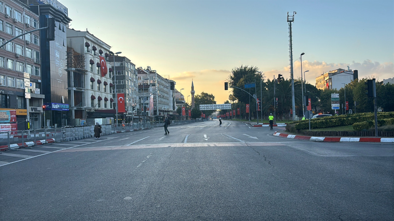 İstanbul'da bazı yollar trafiğe kapatıldı