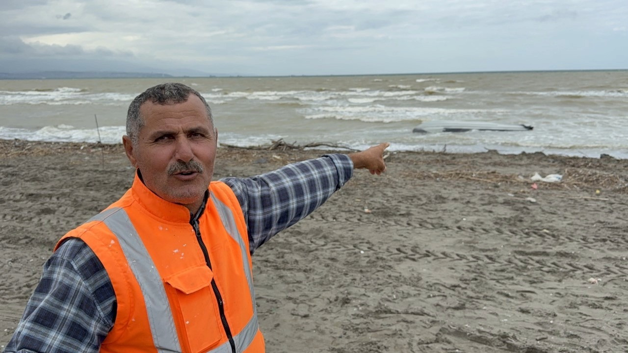 Samsun'da sahile vurmuş insansız deniz aracı bulundu