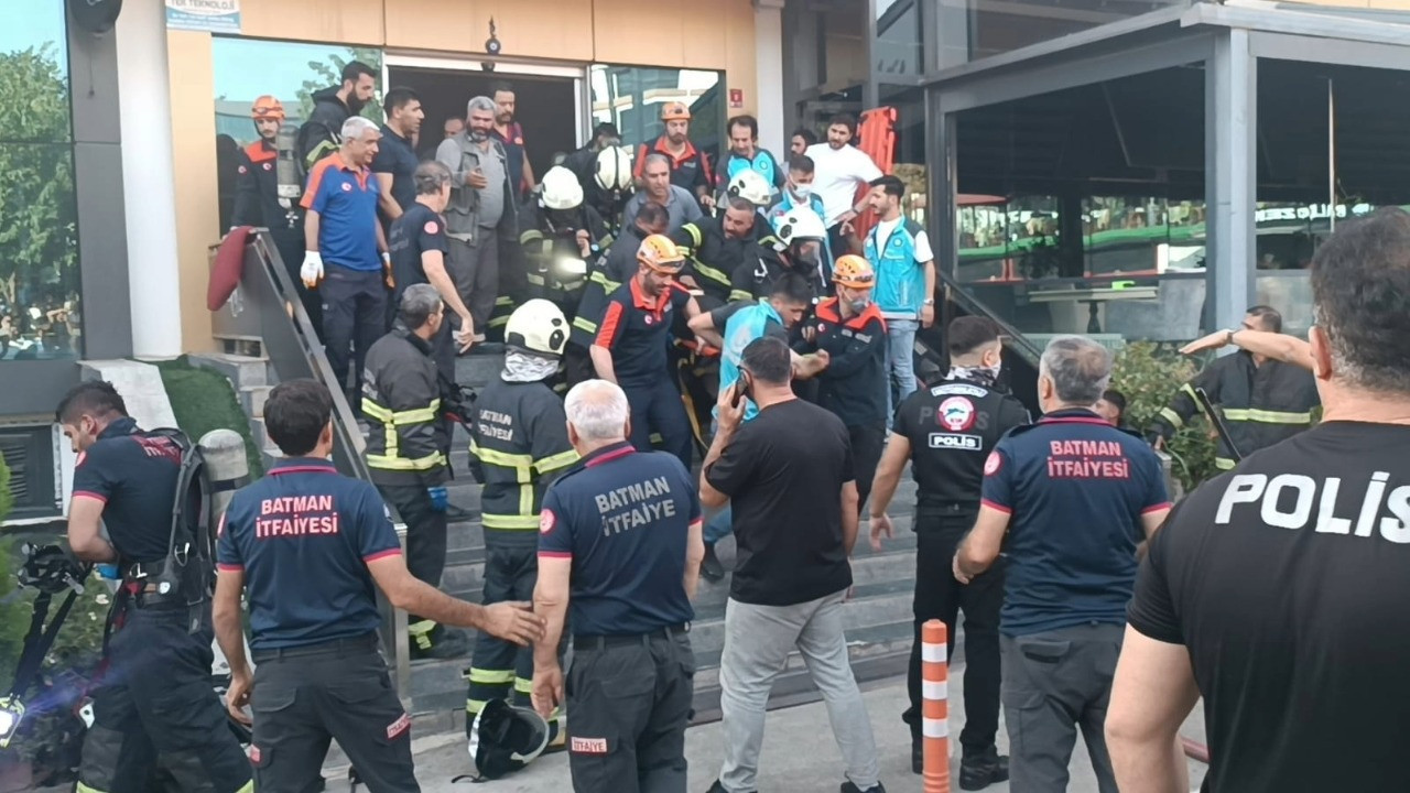 Spor salonunda yangın: 10 yaralı