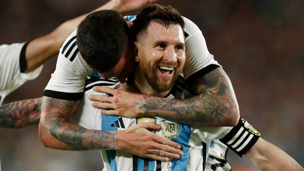 Lionel Messi milli takım kariyerini noktaladı