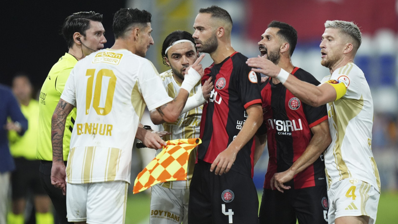 Fatih Karagümrük 1 puanı 90+6'da kurtardı