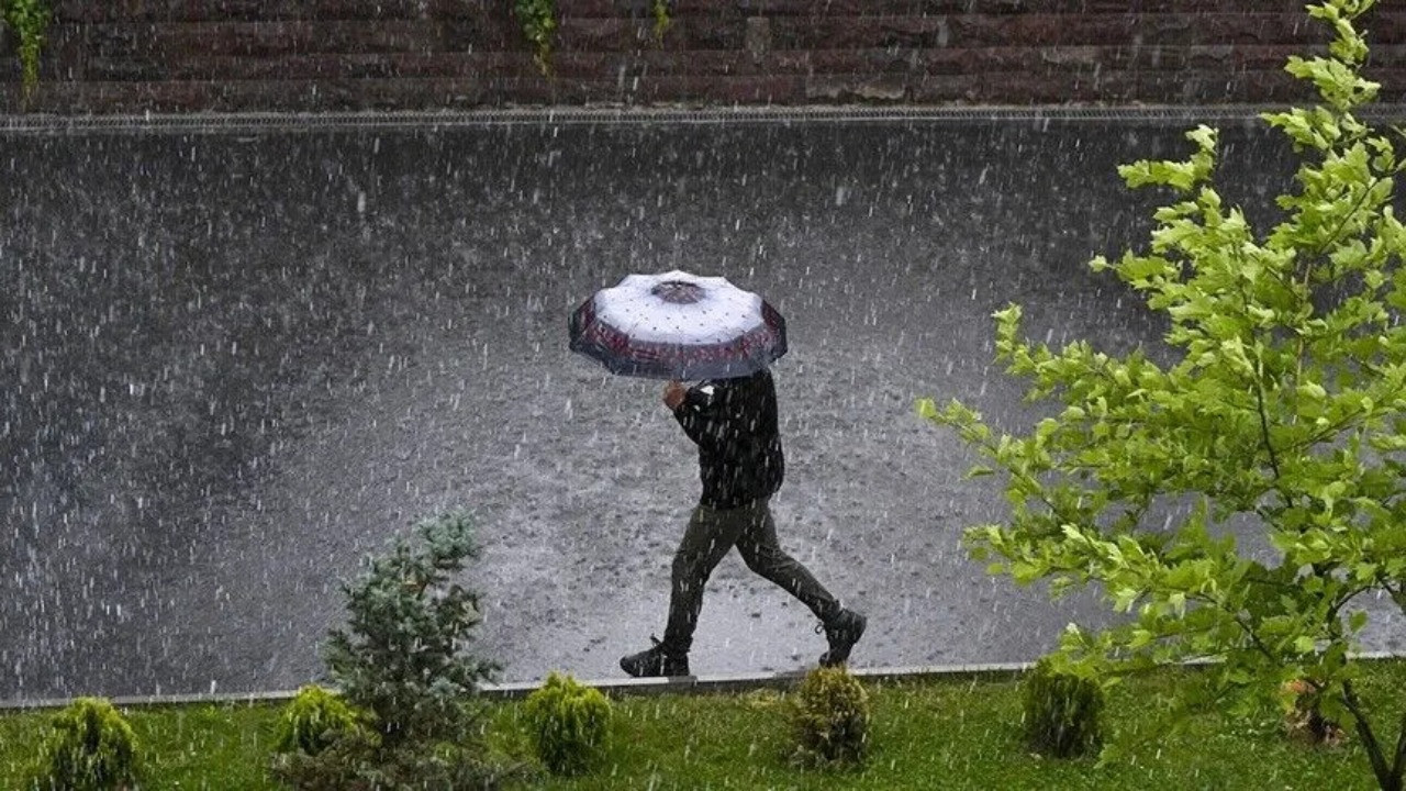 Karadeniz'e sağanak uyarısı