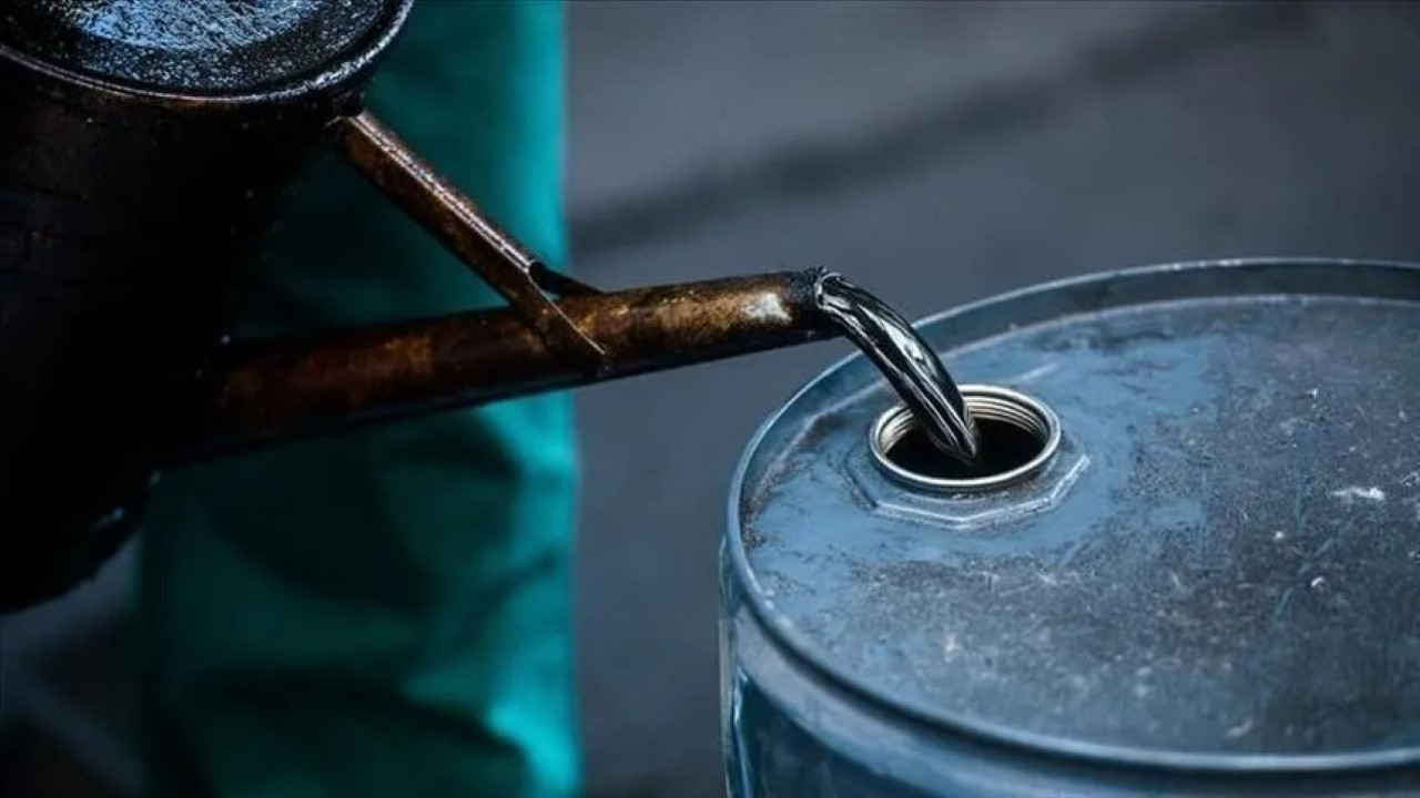 Petrol çalmaya çalışan 37 kişi öldü