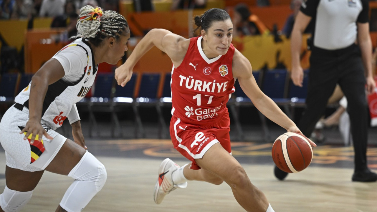 Potanın Perileri, Dünya Kupası'na kötü başladı