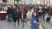 İstiklal Caddesi'nde yılbaşı yoğunluğu