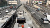 Arızalanan metrobüste tahliye