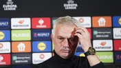 Mourinho 'VAR'dan şikayetçi, kadrodan endişeli : Son maçta elimizde 11 oyuncu olacak mı bilmiyorum