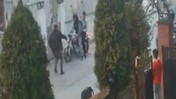Kurusıkıyla kızları korkuttular, sert kayaya çarptılar