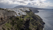 Santorini'de panik devam ediyor