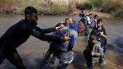 Şam yönetimi 'Olaylar bitti' diyor ama... Ölü sayıları artıyor, kaçış sürüyor