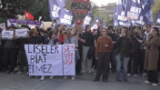 Liselilerden İstanbul İl Milli Eğitim Müdürlüğü önünde eylem
